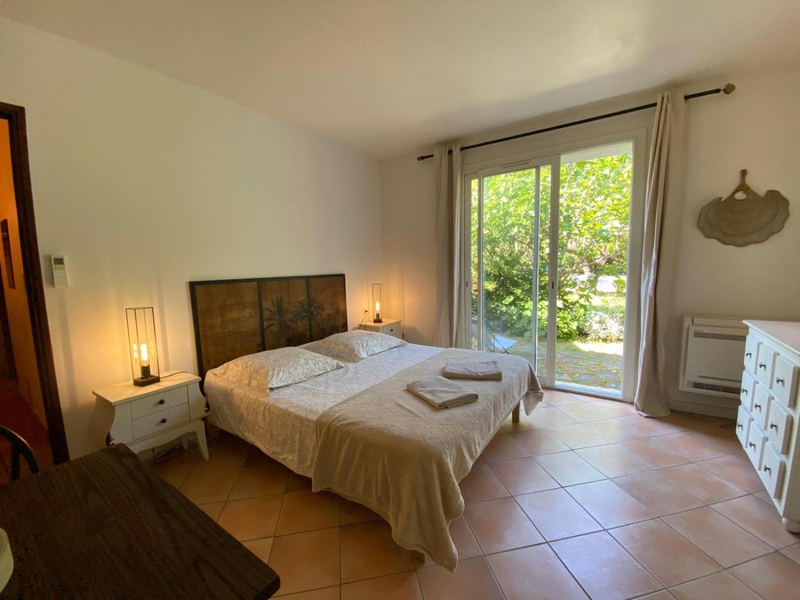 Villa Roka Six-Fours-les-Plages Exterior photo